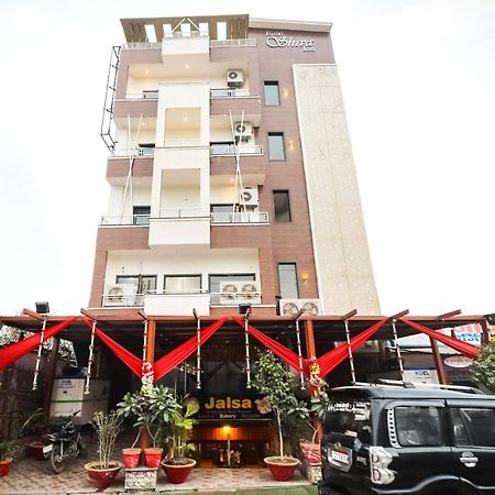 Capital O 15422 Shiva Inn Unnao Ngoại thất bức ảnh