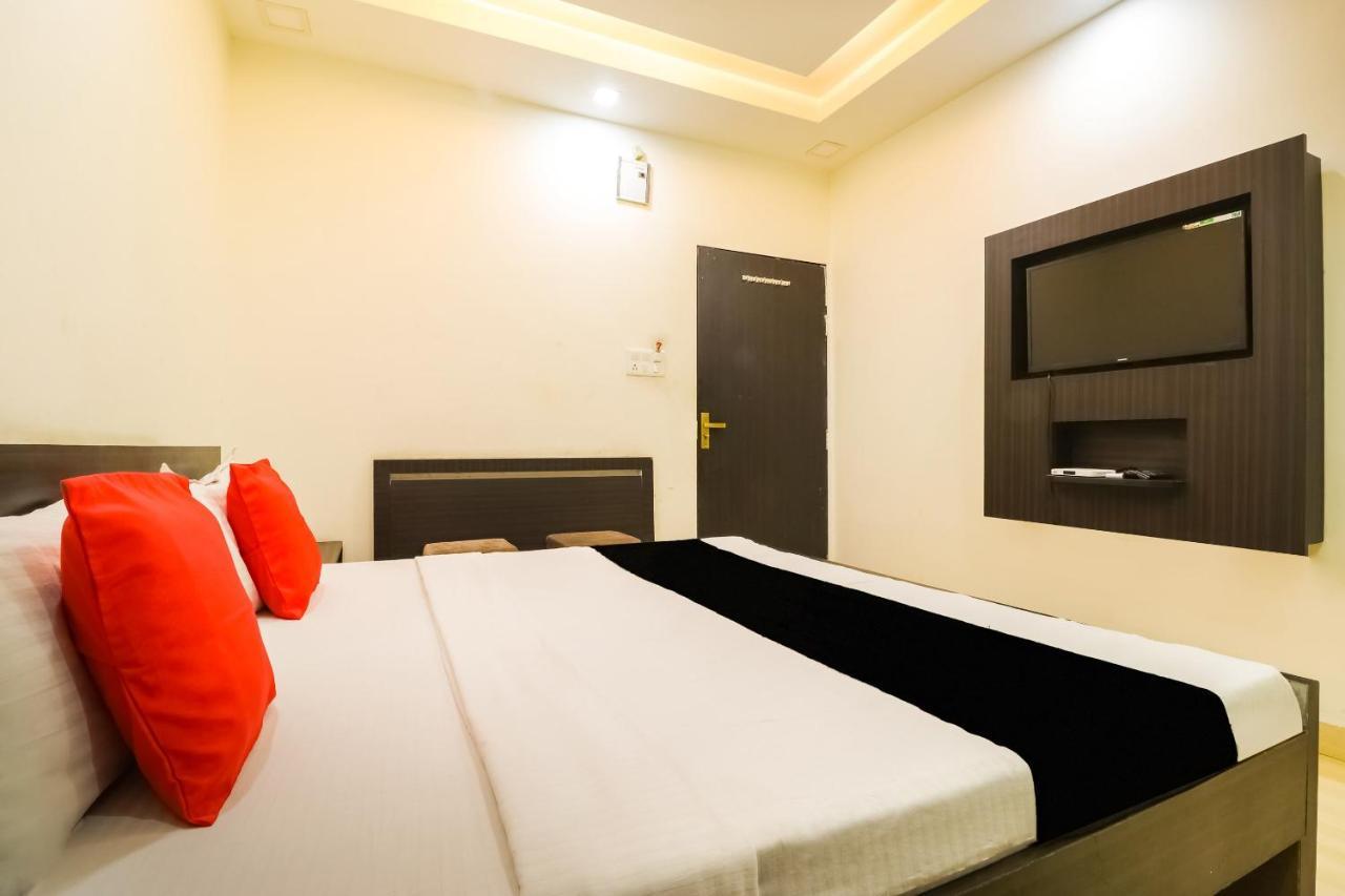 Capital O 15422 Shiva Inn Unnao Ngoại thất bức ảnh