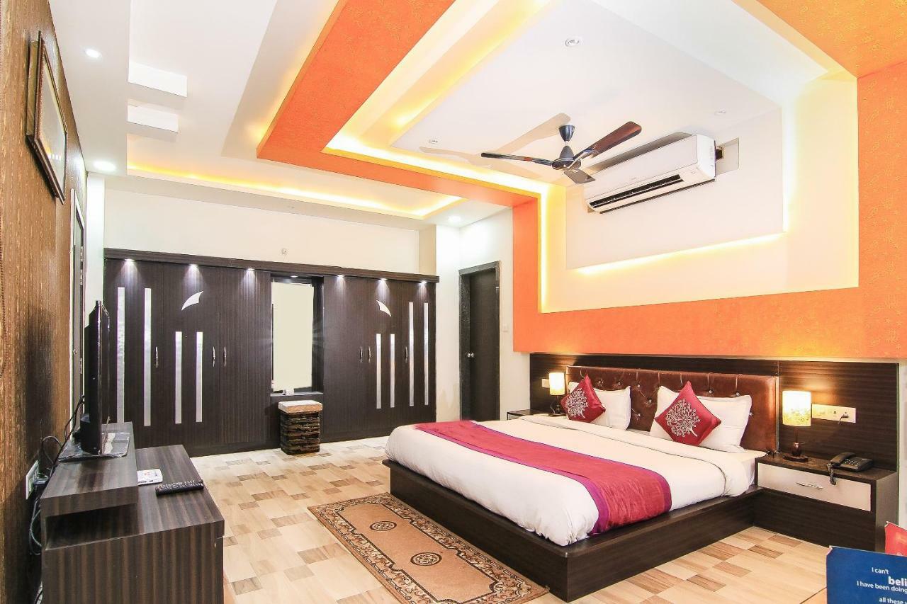 Capital O 15422 Shiva Inn Unnao Ngoại thất bức ảnh